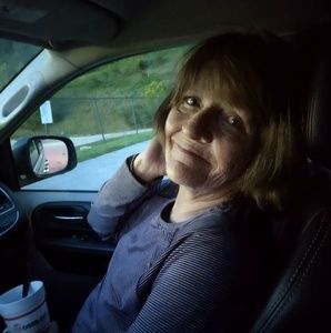 Meet your Posher, Joyce